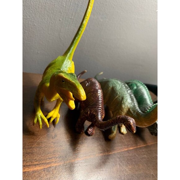 Set Of 5 Dinosaur Figurines Toys For Kids - Educational Plastic Models - Picture 4 of 7